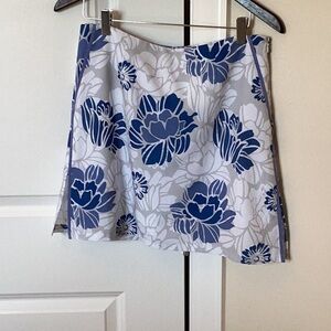 Golftini Floral Blue and White Women's Skort Size 4